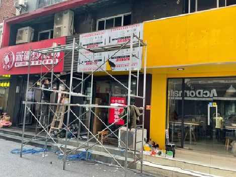 宁德制作广告招牌如何避免它发黄？